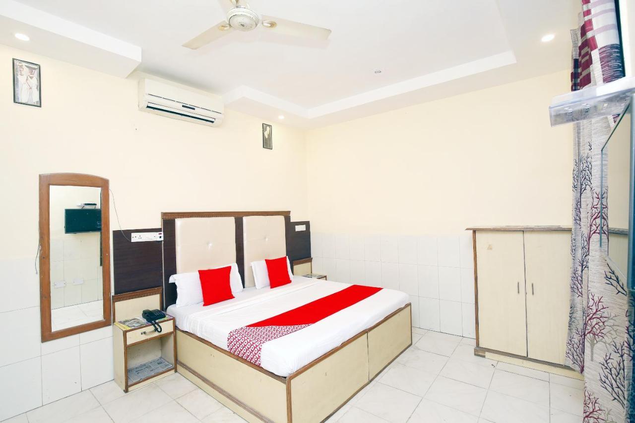 Oyo 2530 Surya Palace Chandīgarh Εξωτερικό φωτογραφία