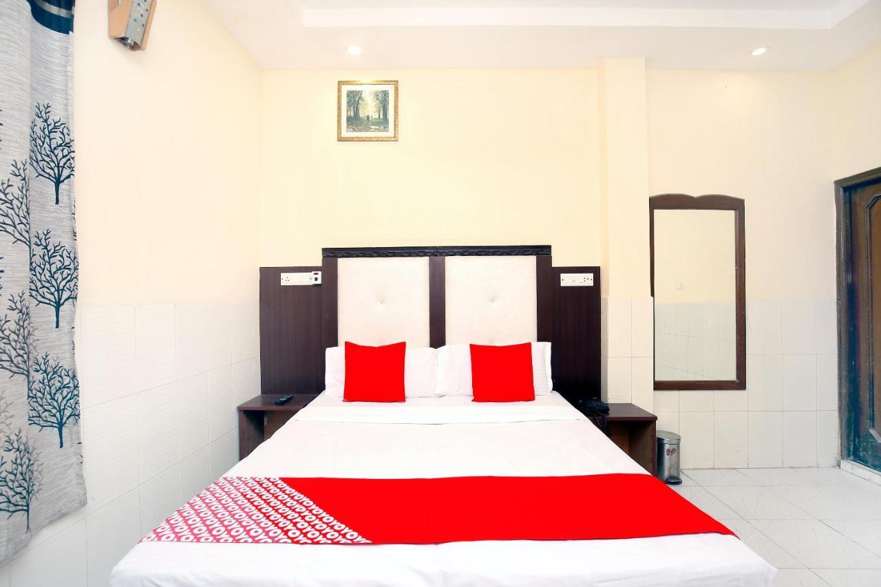 Oyo 2530 Surya Palace Chandīgarh Εξωτερικό φωτογραφία